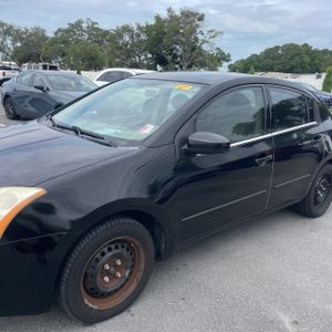 NISSAN SENTRA 2.0 S - 2