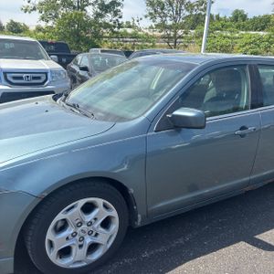 FORD FUSION SE - 2