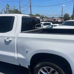 صورة 6 لـ 2021 Chevrolet SILVERADO 1500 LT