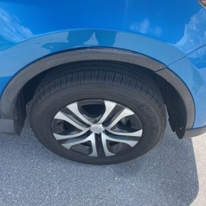 2017 Toyota RAV4 LE 缩略图 20