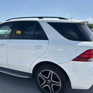 صورة 6 لـ 2018 Mercedes-BENZ GLE