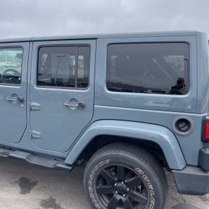 JEEP WRANGLER UNLIMITED SAHARA - 6