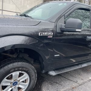FORD F150 XLT - 2