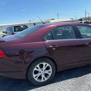 FORD FUSION SE - 9