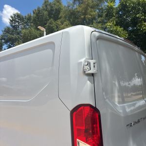 صورة مصغرة 61 لـ 2019 FORD TRANSIT 250