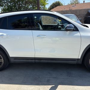 MERCEDES-BENZ GLA - 9