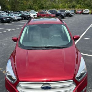 صورة 15 لـ 2019 FORD ESCAPE SEL