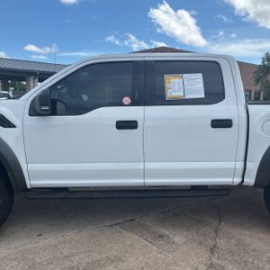 FORD F-150 RAPTOR - 4