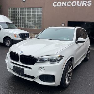 BMW X5 XDRIVE35I - 1