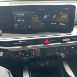 صورة مصغرة 39 لـ 2025 KIA SORENTO LX