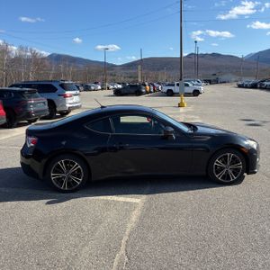 SUBARU BRZ PREMIUM - 10