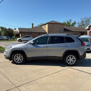 JEEP CHEROKEE LATITUDE - 3
