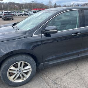 FORD EDGE SEL - 2