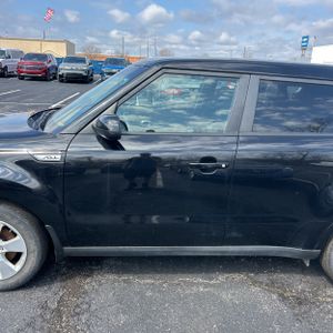 KIA SOUL BASE - 4