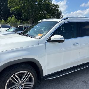 2022 Mercedes-BENZ GLS — фото 2