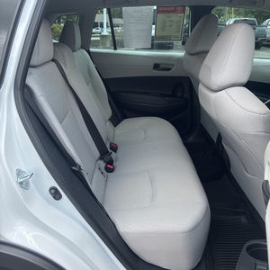 2025 Toyota COROLLA CROSS L — миниатюра 34