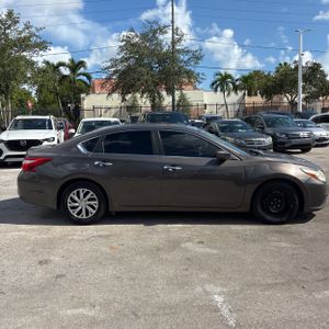 2017 Nissan ALTIMA 2.5 SV — фото 10