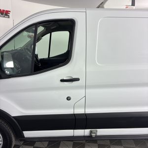 FORD TRANSIT 150 - 3
