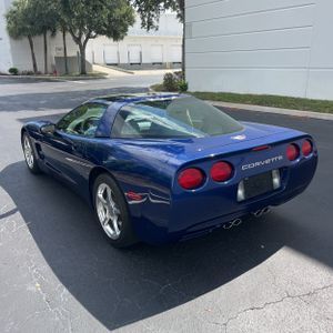 2004 Chevrolet CORVETTE BASE 照片 5