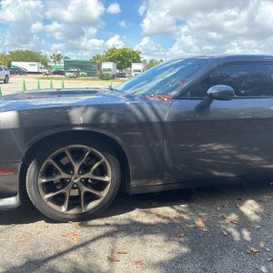 DODGE CHALLENGER GT - 2