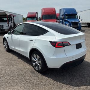 TESLA MODEL Y LONG RANGE - 5