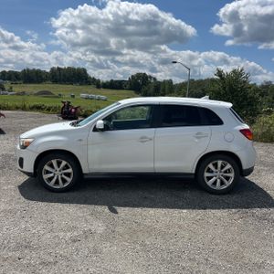 صورة 3 لـ 2014 Mitsubishi OUTLANDER SPORT ES