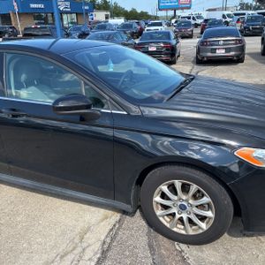 صورة 13 لـ 2016 FORD FUSION S