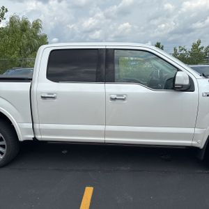 2019 FORD F-150 LIMITED photo 11