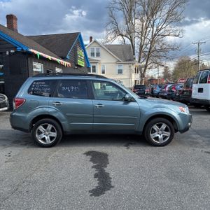 SUBARU FORESTER 2.5X LIMITED - 10