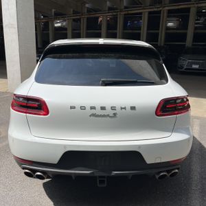PORSCHE MACAN S - 7