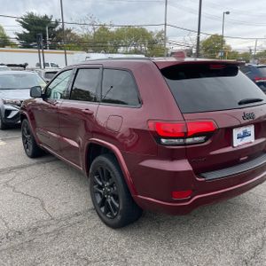 JEEP GRAND CHEROKEE - 5