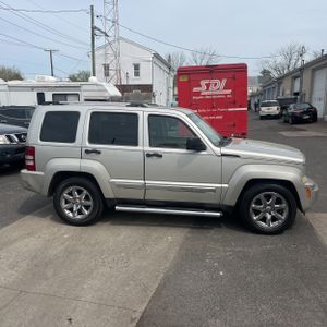 JEEP LIBERTY LIMITED - 10