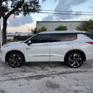 MITSUBISHI OUTLANDER PHEV SEL S-AWC - 3