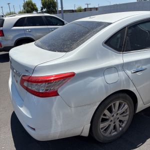 NISSAN SENTRA SL - 9