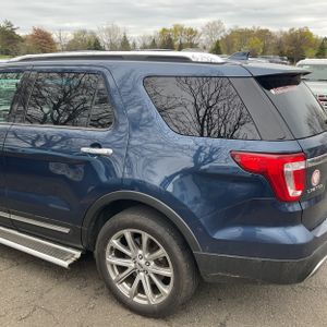 FORD EXPLORER LIMITED - 6