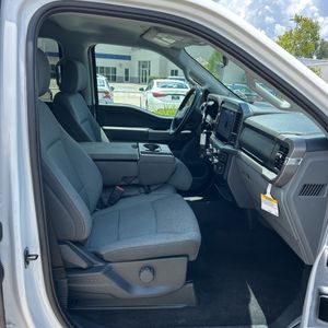 2025 FORD F-150 XLT 缩略图 33