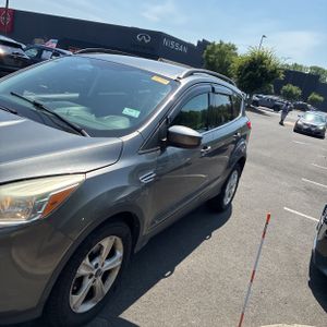 صورة 2 لـ 2014 FORD ESCAPE SE