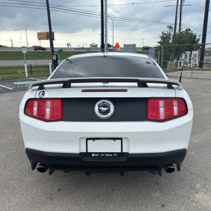 FORD MUSTANG GT - 7