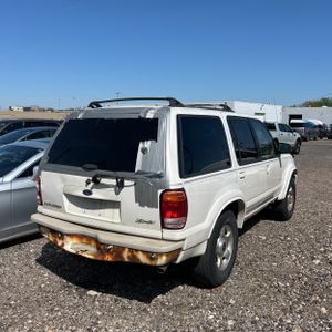 FORD EXPLORER LIMITED - 5
