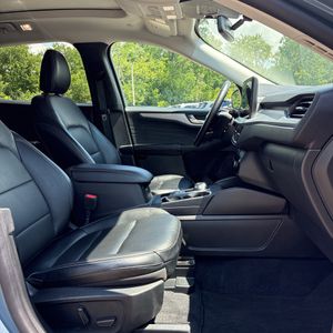 2025 FORD ESCAPE PLATINUM — миниатюра 33