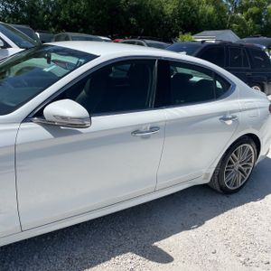 2020 Genesis G70 2.0T — фото 4