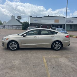 FORD FUSION HYBRID SE - 3