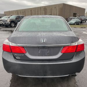 HONDA ACCORD LX - 7