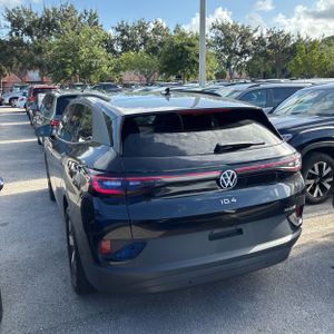 صورة 4 لـ 2025 Volkswagen ID.4 PRO