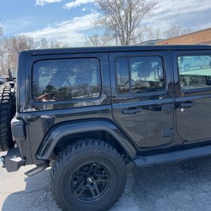 JEEP WRANGLER UNLIMITED SAHARA - 9