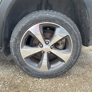 JEEP CHEROKEE LIMITED - 10