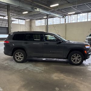 JEEP GRAND CHEROKEE L LIMITED - 10