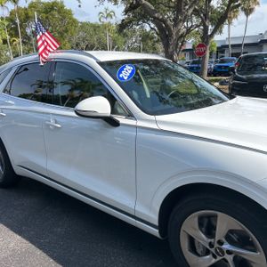 صورة مصغرة 13 لـ 2026 Genesis GV70 2.5T STANDARD