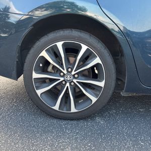 2018 Toyota COROLLA SE — миниатюра 19
