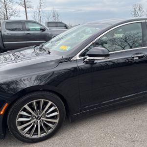 LINCOLN MKZ SELECT - 2